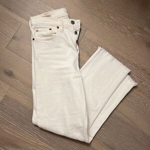Levi Wedgie Fit Straight Jean